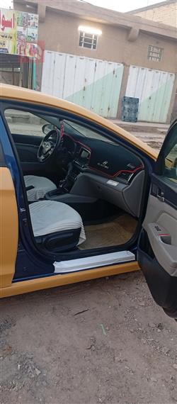 هیوندای ئەلەنترا